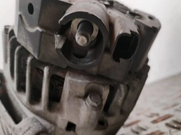 ALTERNADOR 126626