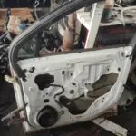 PUERTA DELANTERA DERECHA 125828