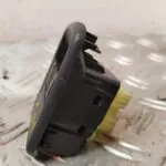 MANDO ELEVALUNAS DELANTERO IZQUIERDO 126973