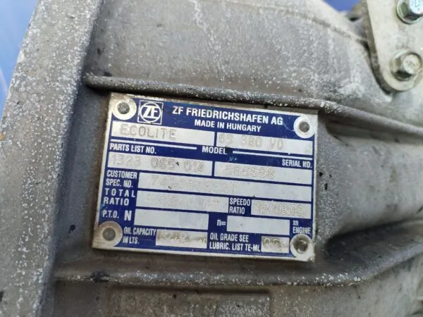 CAJA CAMBIOS 127032