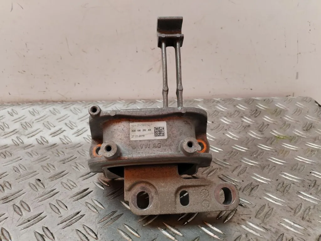 SOPORTE MOTOR DERECHO 127132