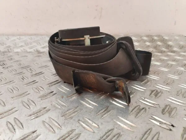 CINTURON SEGURIDAD TRASERO DERECHO 127281