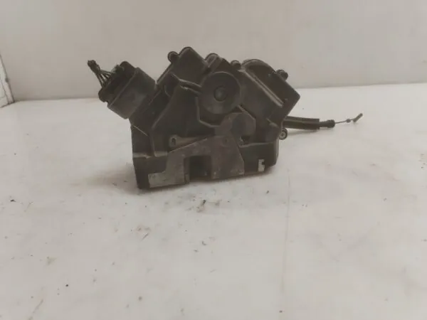 CERRADURA PUERTA TRASERA DERECHA 125806