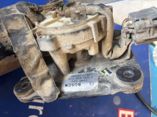 MOTOR LIMPIA DELANTERO 126442