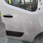 PUERTA DELANTERA DERECHA 124680