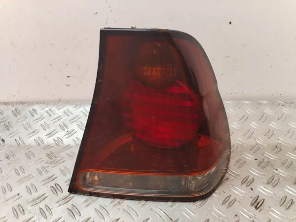 PILOTO TRASERO DERECHO 126820