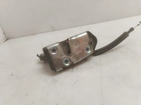 CERRADURA PUERTA TRASERA DERECHA 125806