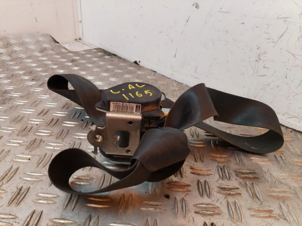 CINTURON SEGURIDAD DELANTERO IZQUIERDO 127041