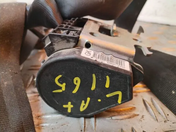 CINTURON SEGURIDAD TRASERO IZQUIERDO 127042