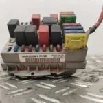 CAJA RELES / FUSIBLES 127054