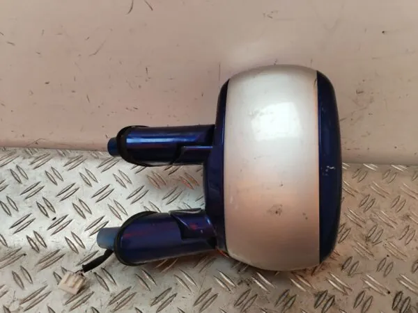 RETROVISOR IZQUIERDO 127069