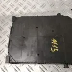 CAJA RELES / FUSIBLES 125982