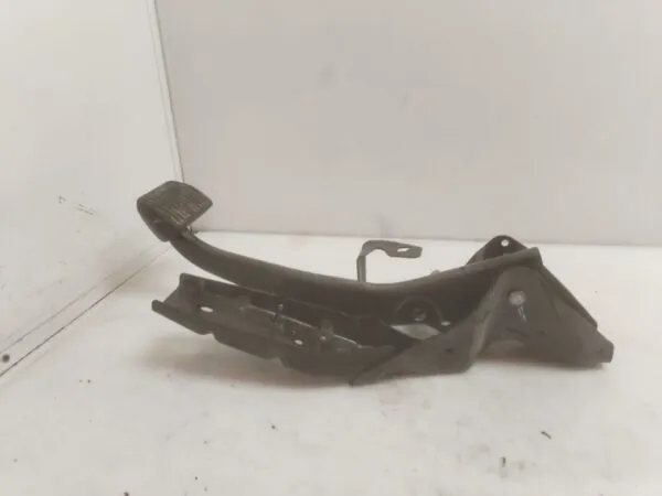 PEDAL FRENO 125807