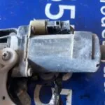 ELEVALUNAS DELANTERO DERECHO 126334