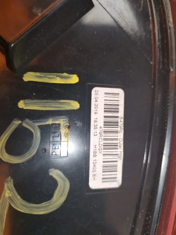 PILOTO TRASERO IZQUIERDO 127351