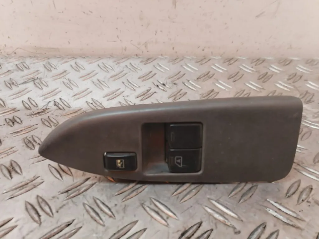 MANDO ELEVALUNAS DELANTERO IZQUIERDO 128562