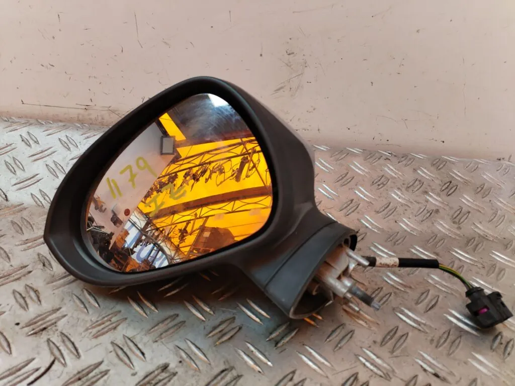 RETROVISOR IZQUIERDO 127015