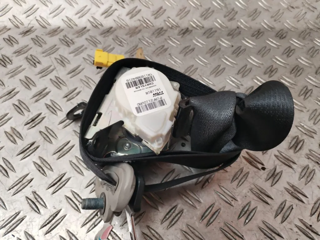 CINTURON SEGURIDAD DELANTERO IZQUIERDO 128341