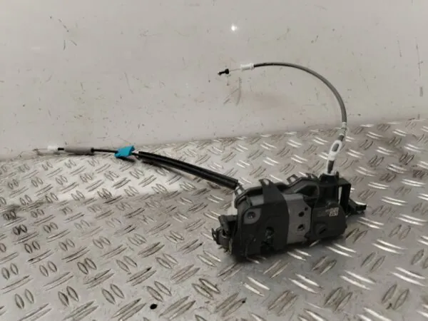 CERRADURA PUERTA DELANTERA DERECHA 127458
