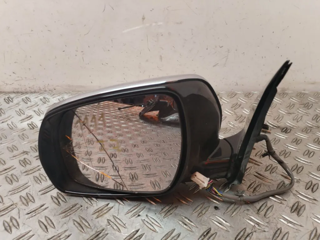 RETROVISOR IZQUIERDO 128750