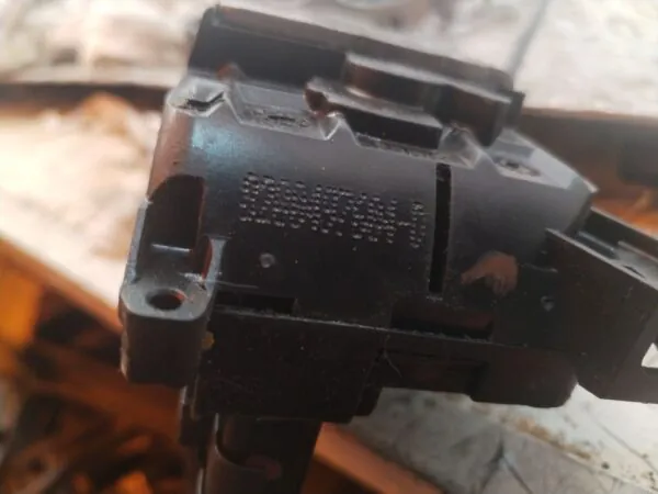 CERRADURA PUERTA DELANTERA DERECHA 129034