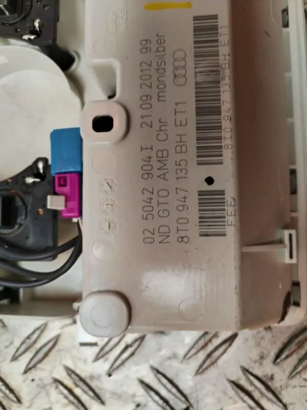 LUZ INTERIOR 127584