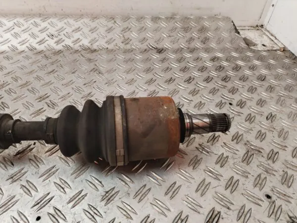 TRANSMISION DELANTERA IZQUIERDA 128728