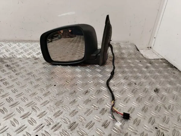 RETROVISOR IZQUIERDO 127372
