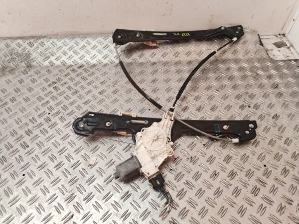 ELEVALUNAS DELANTERO IZQUIERDO 128222