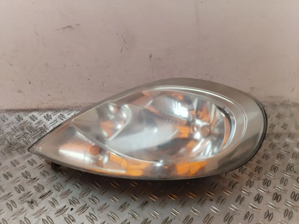 FARO IZQUIERDO 128403