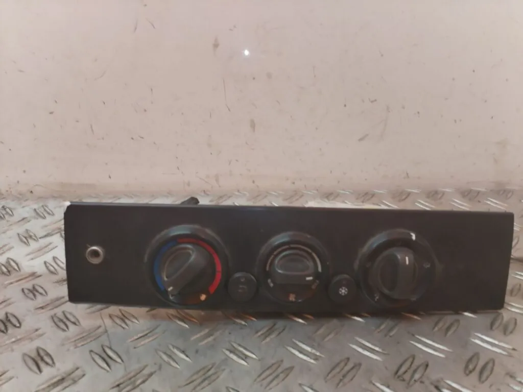MANDO CALEFACCION / AIRE ACONDICIONADO 128599