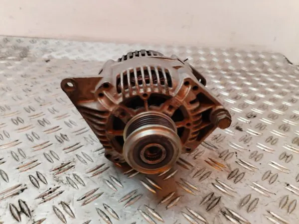 ALTERNADOR 128061