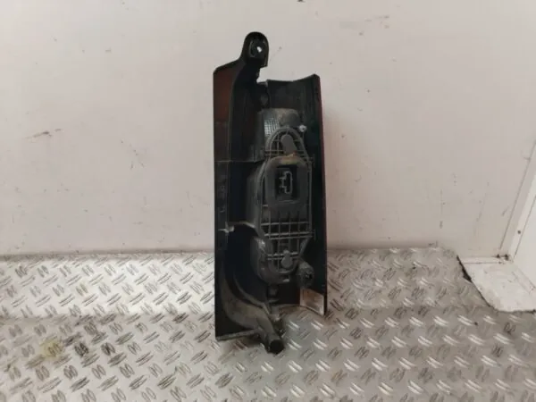 PILOTO TRASERO IZQUIERDO 127430