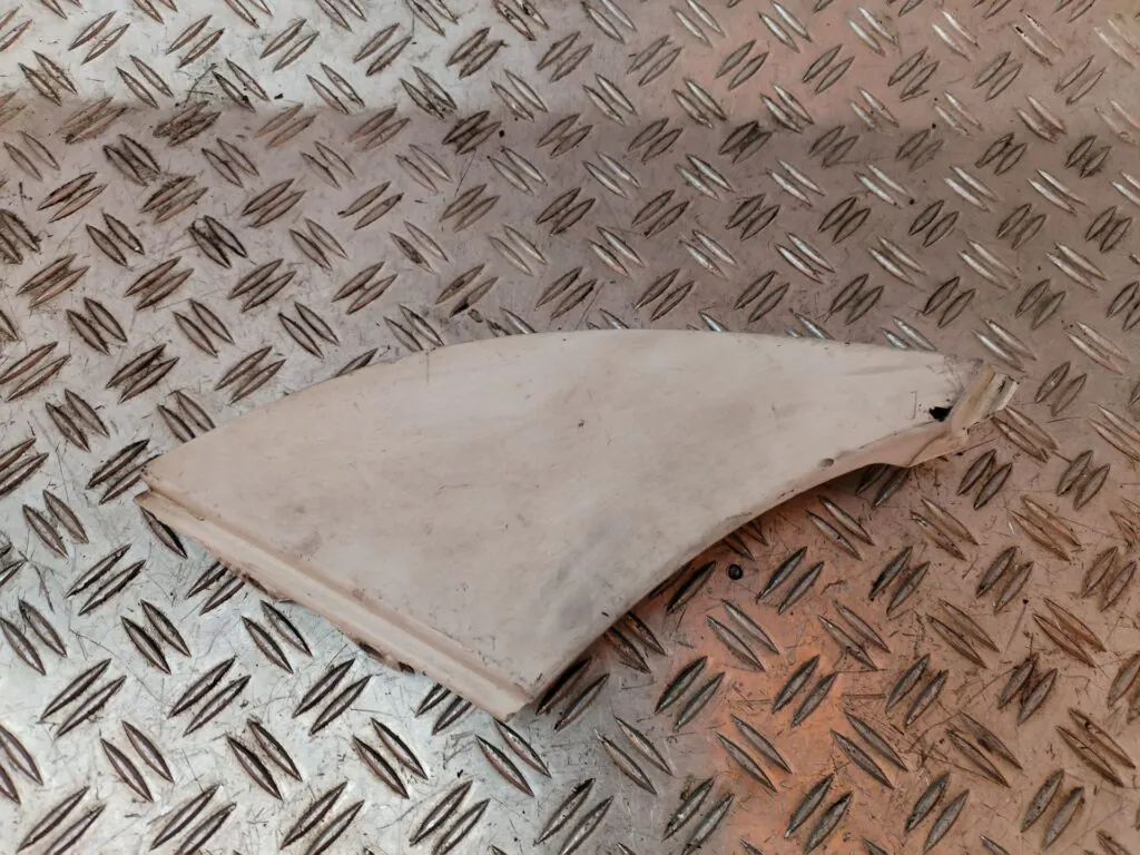 MOLDURA 127714