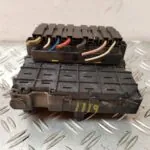 CAJA RELES / FUSIBLES 127224