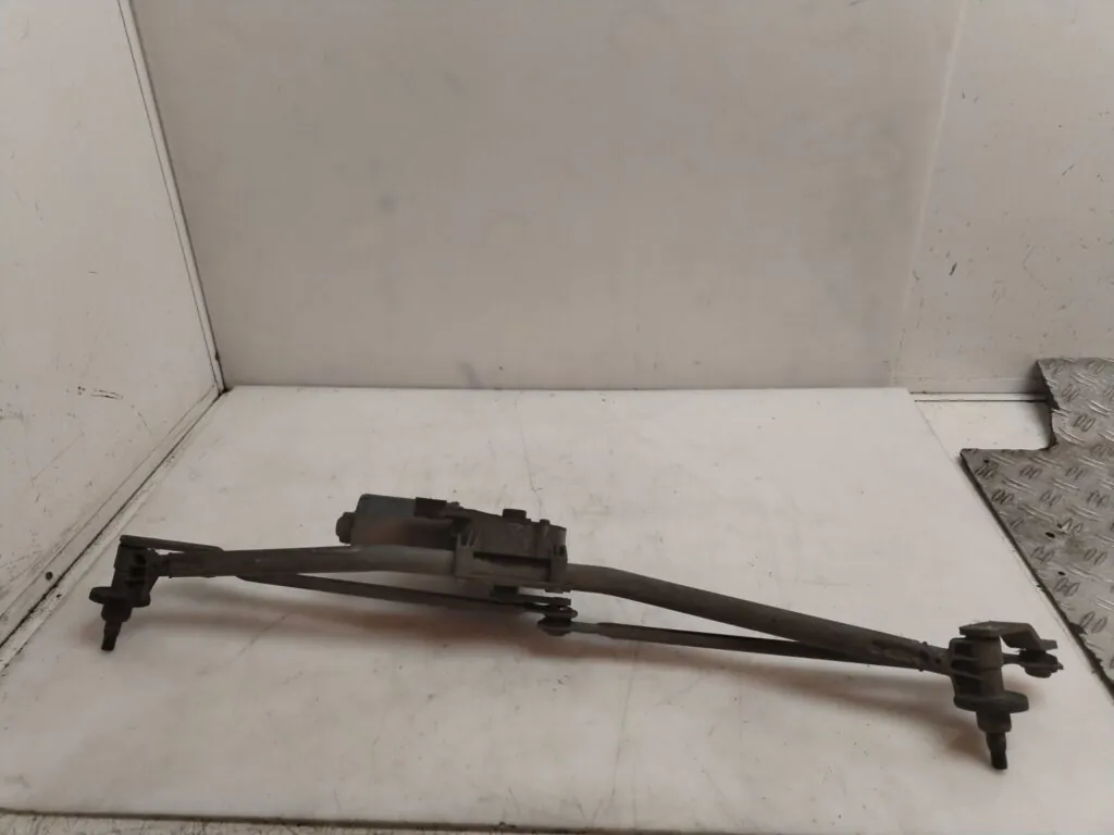 MOTOR LIMPIA DELANTERO 125382