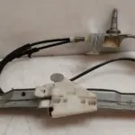 ELEVALUNAS TRASERO DERECHO 125737