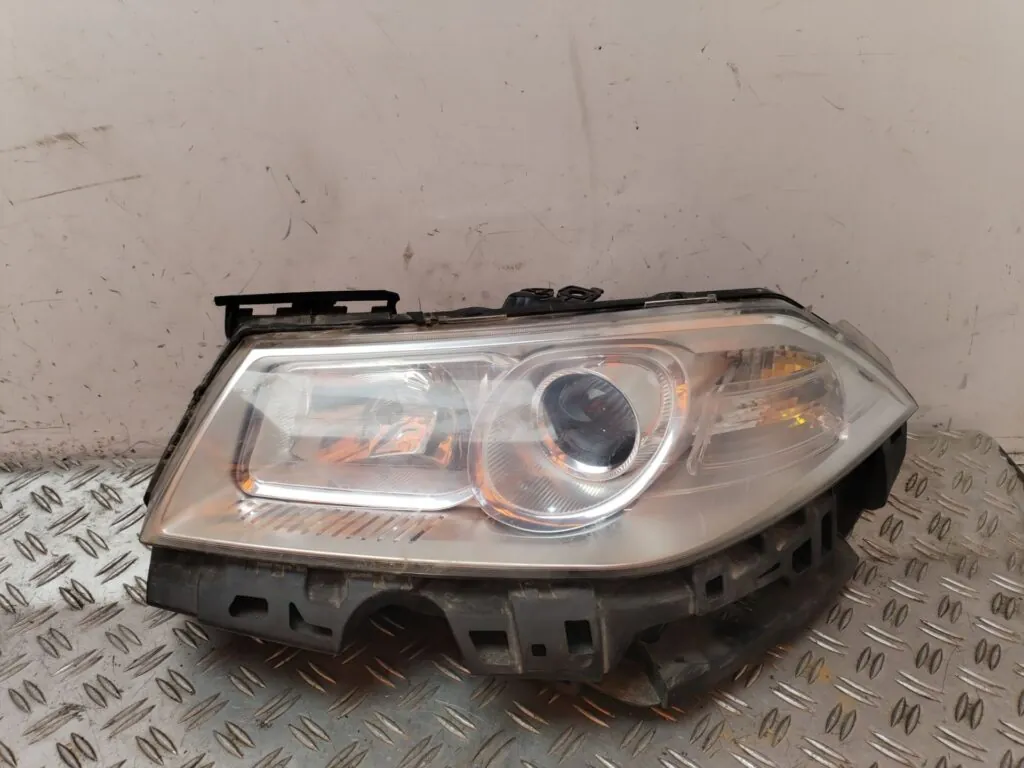 FARO IZQUIERDO 128911