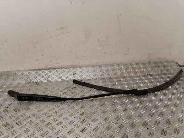 BRAZO LIMPIA DELANTERO IZQUIERDO 128631