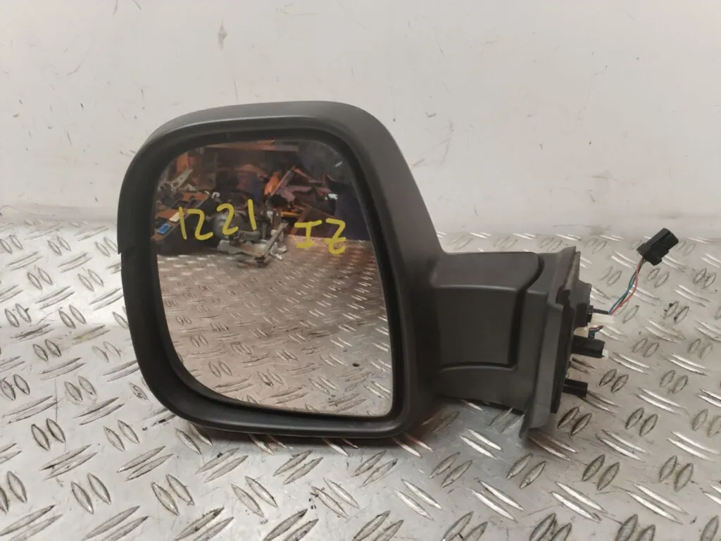 RETROVISOR IZQUIERDO 128166