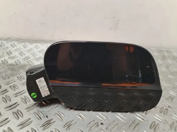 TAPA EXTERIOR COMBUSTIBLE 127146