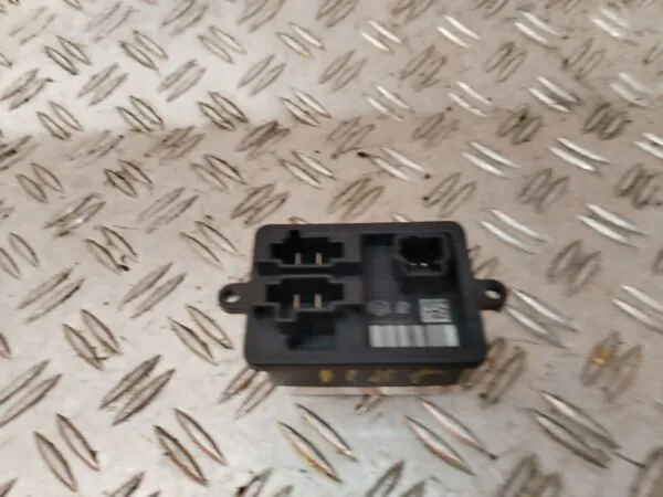 RESISTENCIA CALEFACCION 127400
