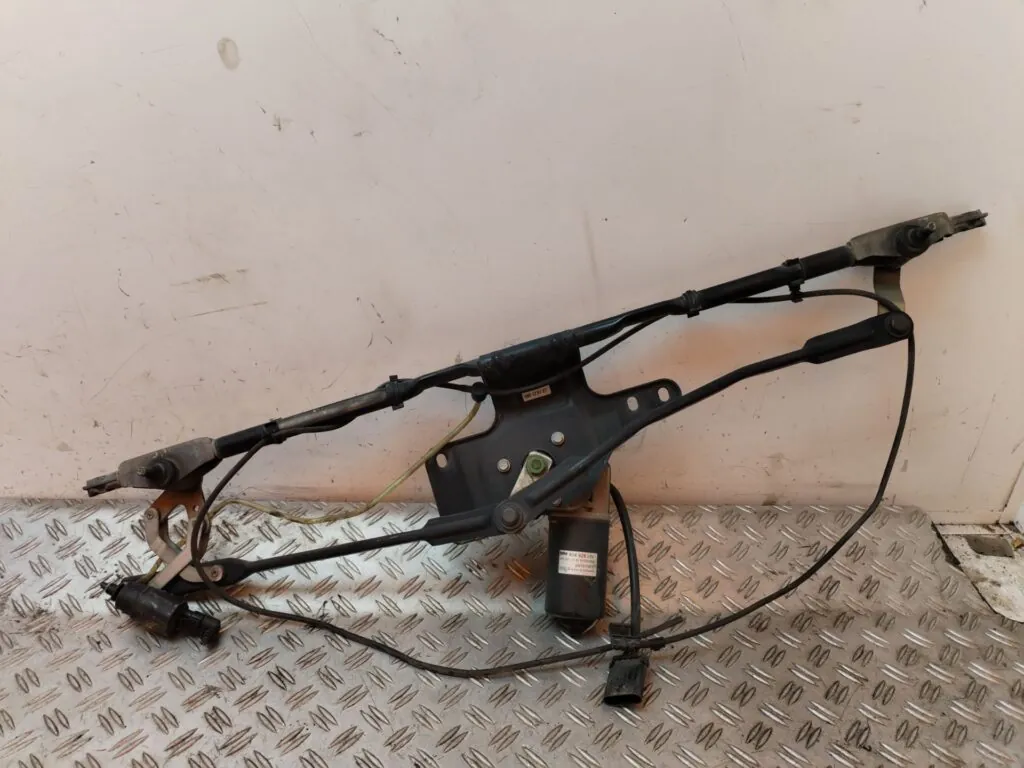 MOTOR LIMPIA DELANTERO 128486