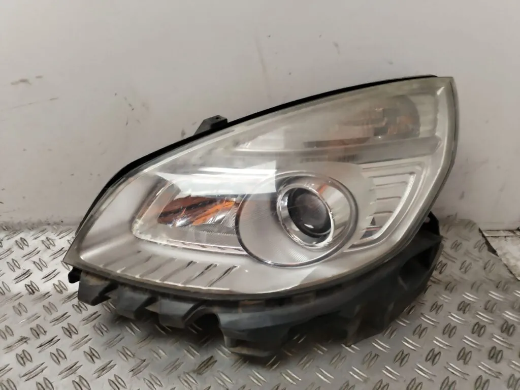 FARO IZQUIERDO 128849