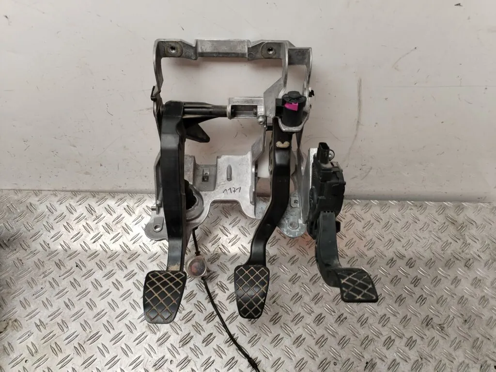 POTENCIOMETRO PEDAL 127590