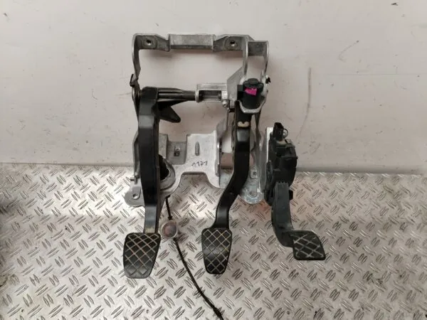 POTENCIOMETRO PEDAL 127590