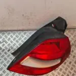 PILOTO TRASERO DERECHO 128950