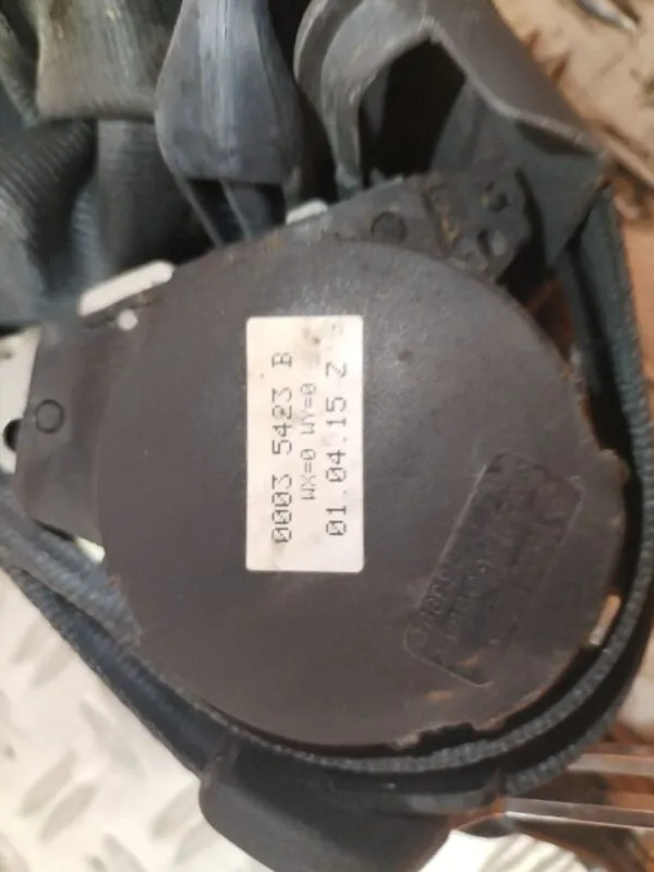 CINTURON SEGURIDAD DELANTERO DERECHO 127843