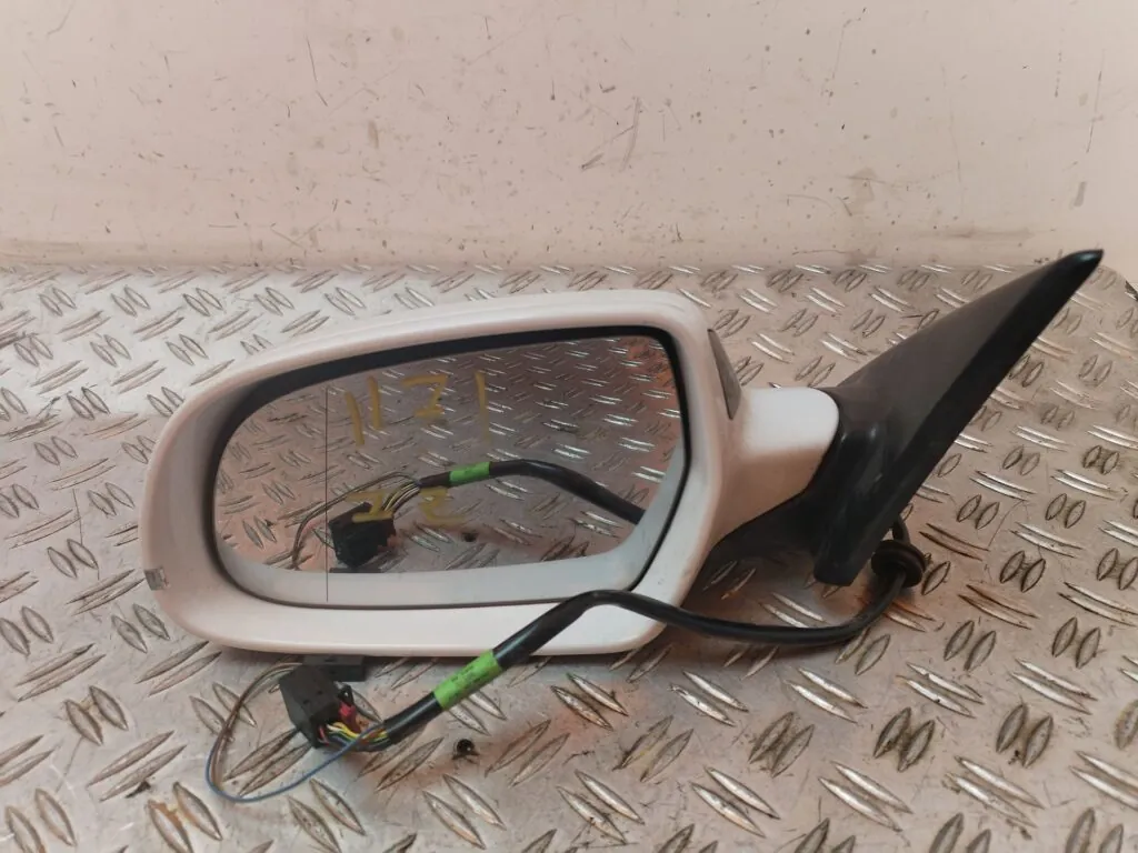 RETROVISOR IZQUIERDO 128836