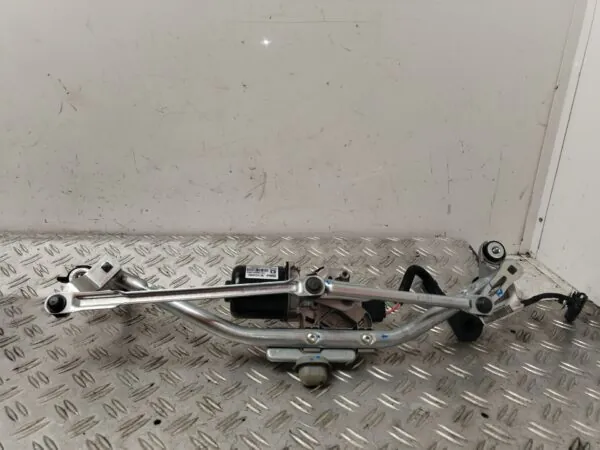 MOTOR LIMPIA DELANTERO 127444
